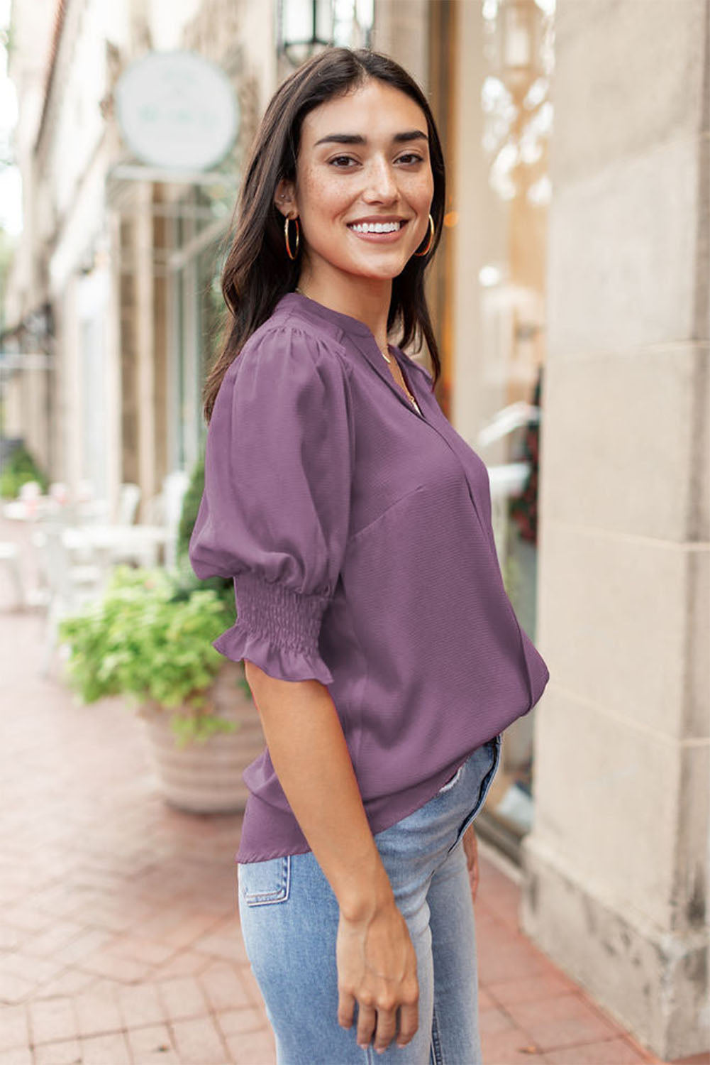 Purple Solid Color Half Sleeve Shirred V Neck BlouseMaterial:100%Polyester



		This solid color blouse allows you to show off an elegant look
	
	
		Featured with v-neckline, puffy sleeves, smocked cuffs, and reg