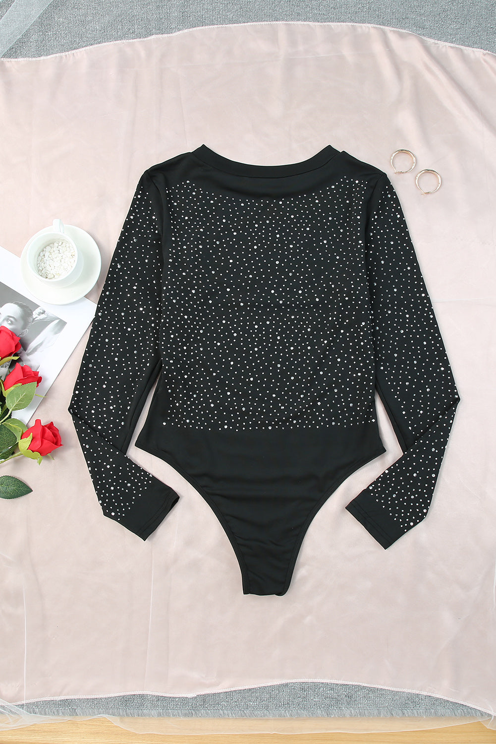 Black Rhinestone Casual Slim Fit Long Sleeve BodysuitMaterial:90%Polyester+10%Elastane



		This rhinestone bodysuit makes you charming and sexy
	
	
		Suitable for holidays, travel, beach, party, cocktail, and nig