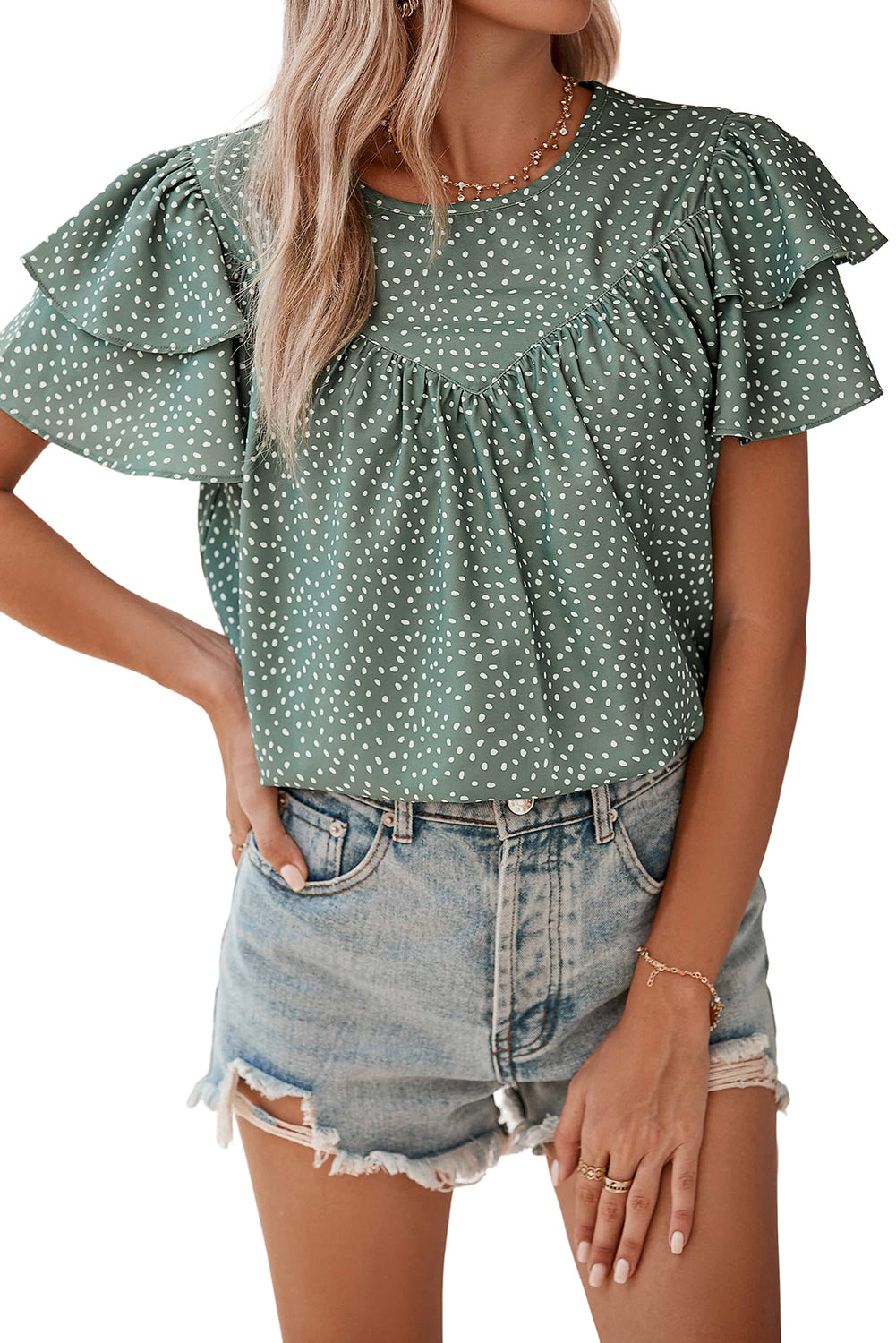 Laurel Green Spotted Print Pleated Ruffle Sleeve BlouseMaterial:100%Polyester



		The spotted print is a timeless and versatile choice that can easily be dressed up or down.
	
	
		The loose fit allows for a relaxed