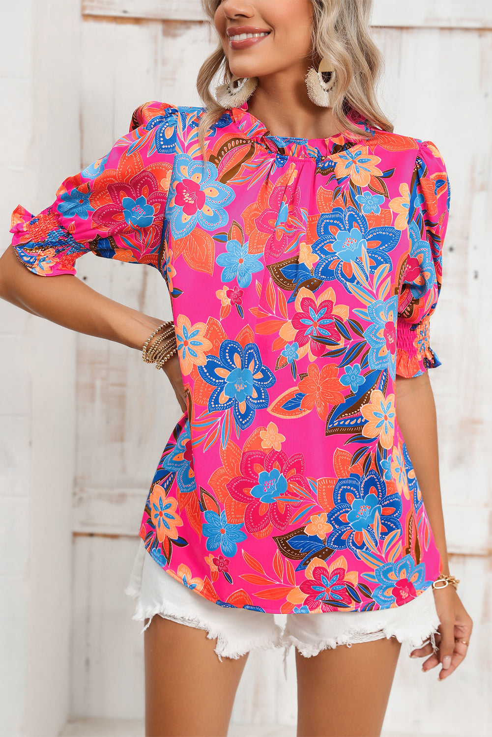 Rose Frill Neck Puff Sleeve Boho Floral BlouseMaterial:97%Polyester+3%Elastane



		The blouse features a charming bohemian floral print, adding a touch of femininity and boho flair to your outfit.
	
	
		Wi