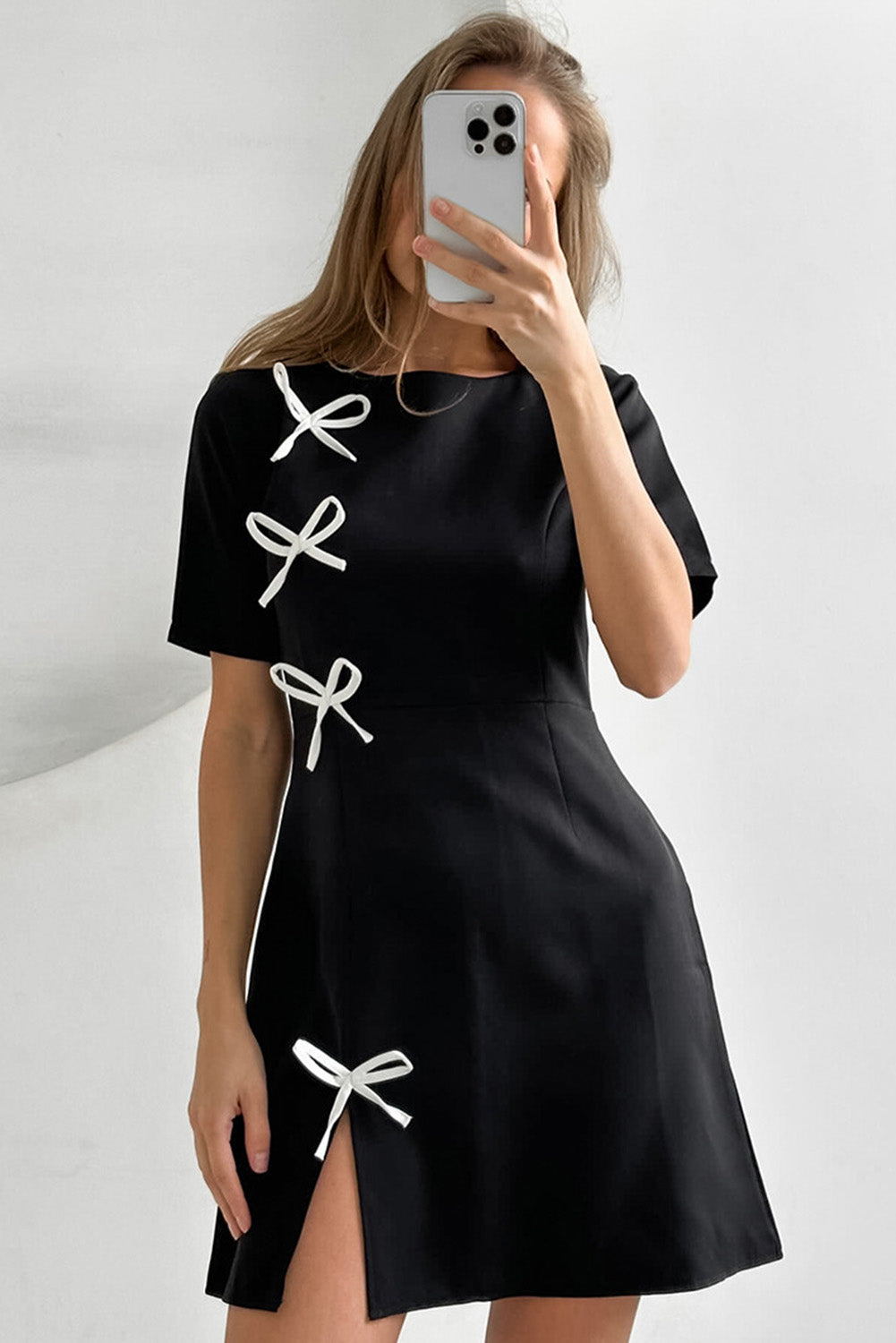 White Stripe New Chinese Bowknot Round Neck Short Dress