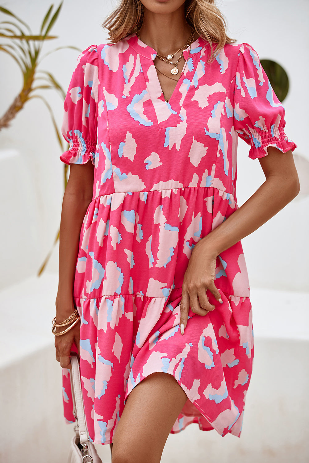 Pink Abstract Print V Neck Smocked Sleeve Mini DressMaterial:100%Polyester


	


		Stand out in style with our mini dress, featuring a unique print and flattering silhouette that exudes charm and sophistication.
