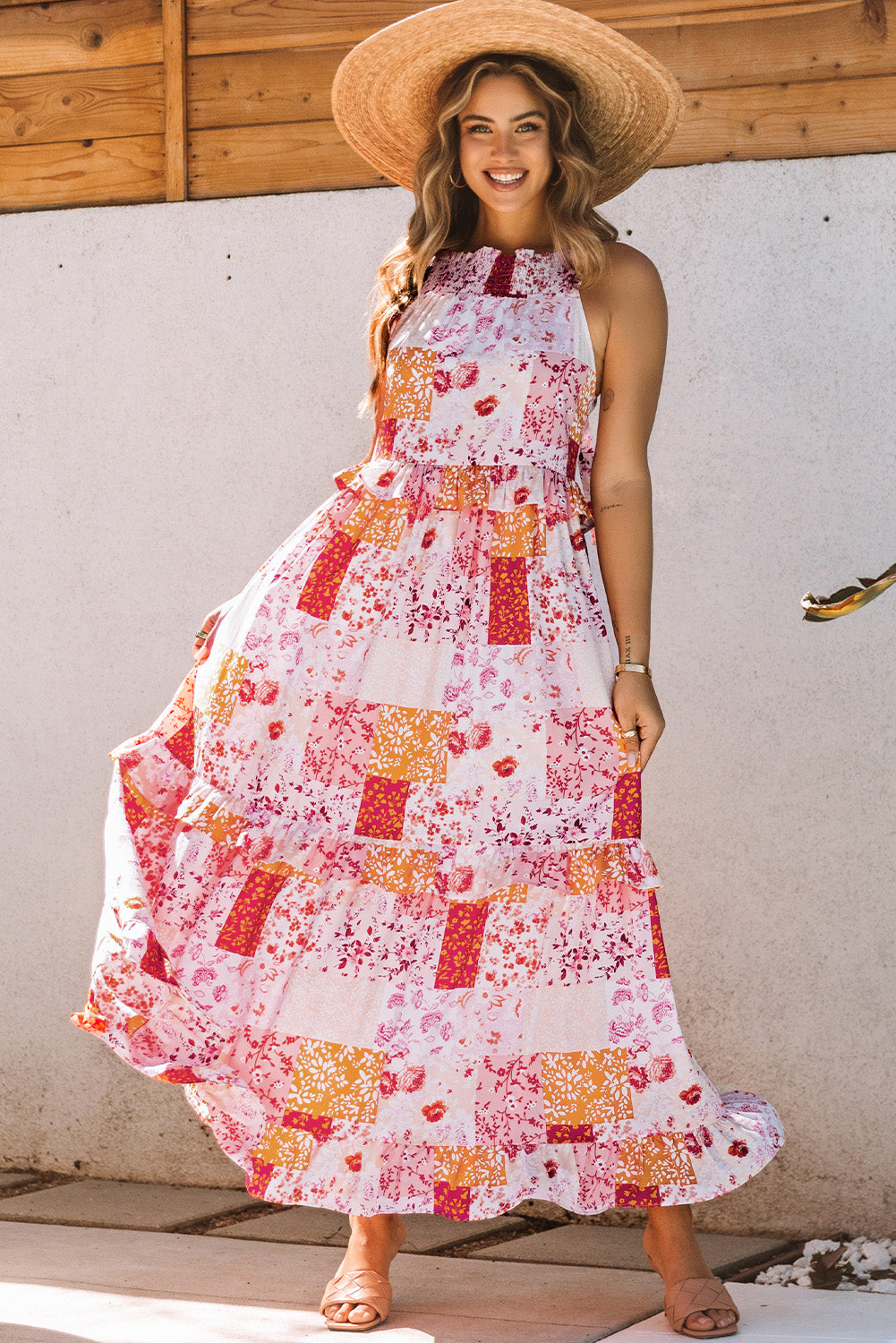 Multicolor Floral Print Sleeveless Tiered Ruffle Trim SundressMaterial:100%Polyester

• Embrace bohemian charm with this multicolor floral print sundress, featuring a tiered ruffle trim that adds a playful touch to your look.
