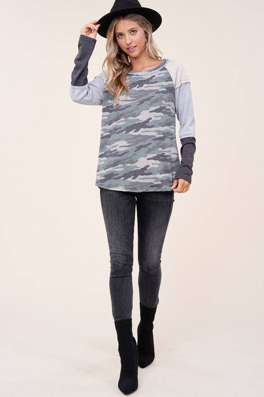 CAMOUFLAGE COLOR BLOCK TOPFRENCH TERRY CAMOUFLAGE PRINT AND SOLID COLOR BLOCKED LONG SLEEVE ROUND NECK RAW EDGE DETAIL TOP - MADE IN U.S.A.
Style: Casual
Print / Pattern: CAMOUFLAGE PRINT &am