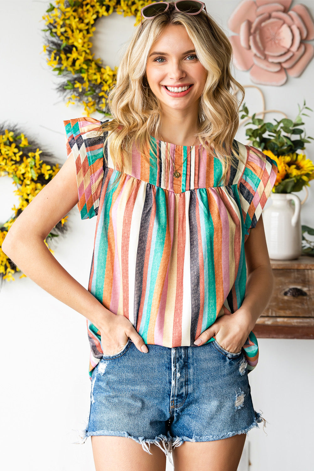 Multicolor Striped Back Button Keyhole Layered Sleeve BlouseMaterial:100%Polyester



		Vibrant and eye-catching striped print design.
	
	
		Tiered sleeves add a unique and stylish touch to the blouse.
	
	
		Pair with