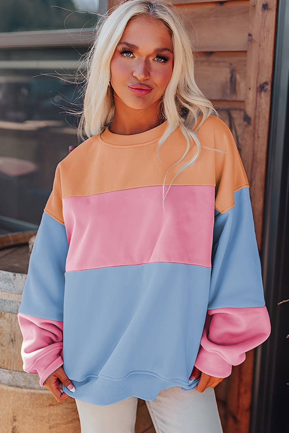 Bright Pink Colorblock Patchwork Drop Shoulder SweatshirtMaterial:70%Polyester+30%Cotton

• Embrace a blend of casual charm and trendy style with our sweatshirt, perfect for a relaxed yet fashionable look. 
• Crafted wit