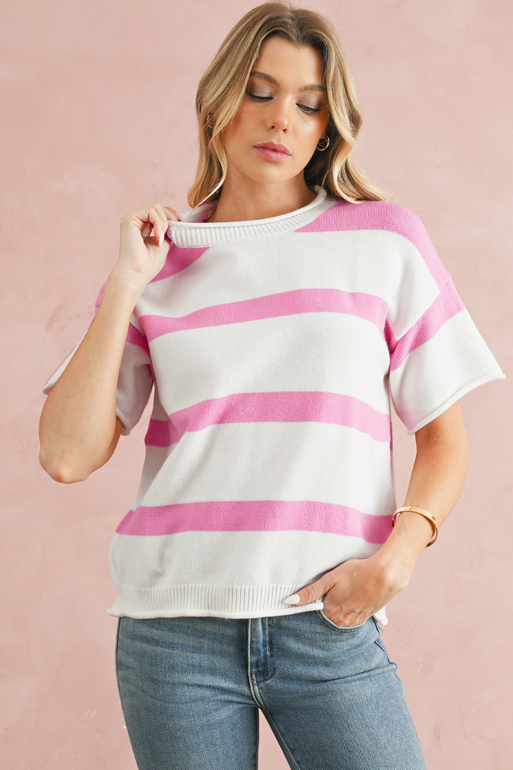 Khaki Striped Drop Shoulder Knitted TopMaterial:50%Viscose+28%Polyester+22%Polyamide

• Effortlessly stylish and comfortable, this striped top blends a casual vibe with a touch of sophistication, perfect