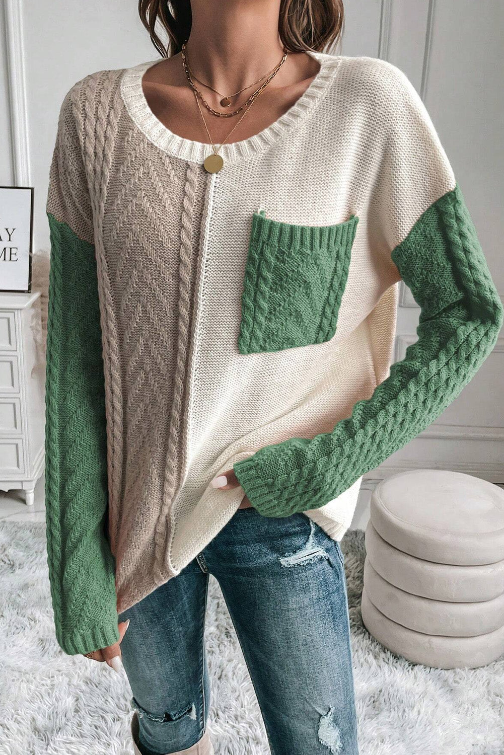 Gold Flame Colorblock Pocket Drop Shoulder SweaterMaterial:65%Acrylic+35%Polyamide

• Elevate your casual style with the sweater, featuring a unique patchwork design that adds a modern twist to your wardrobe.
• St