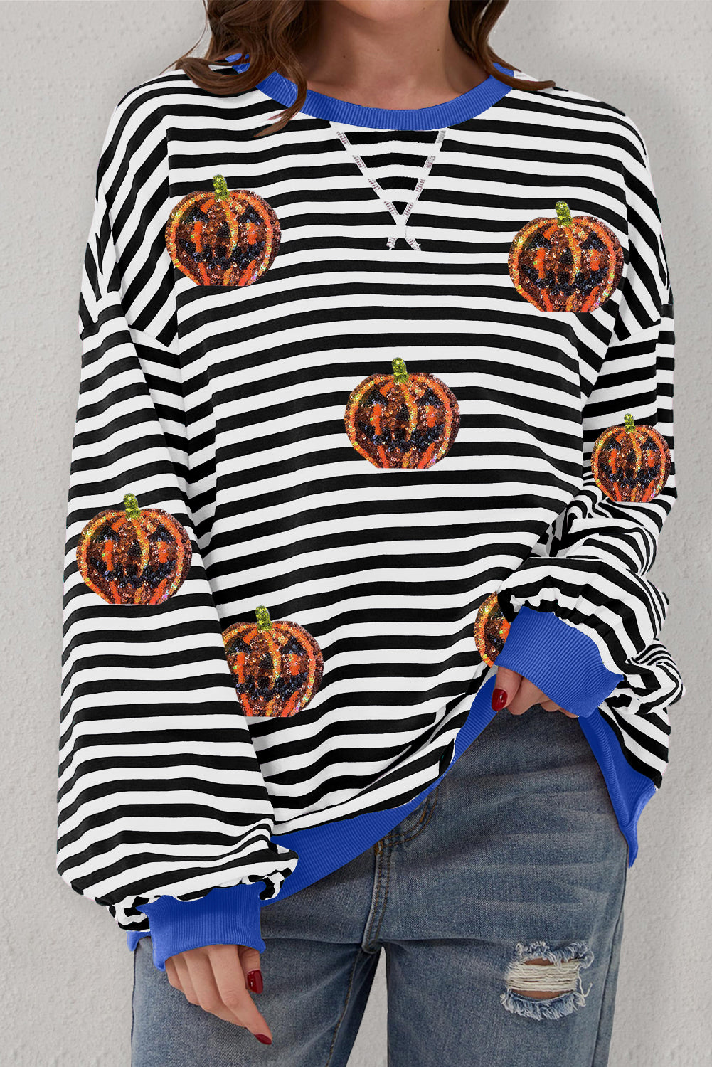 Green Stripe Funny Halloween Pumpkin Pattern Oversize SweatshirtMaterial:95%Cotton+5%Elastane

• Stand out this Halloween with the Green Stripe Funny Pumpkin  Oversize Sweatshirt, perfect for adding a touch of humor to your spoo