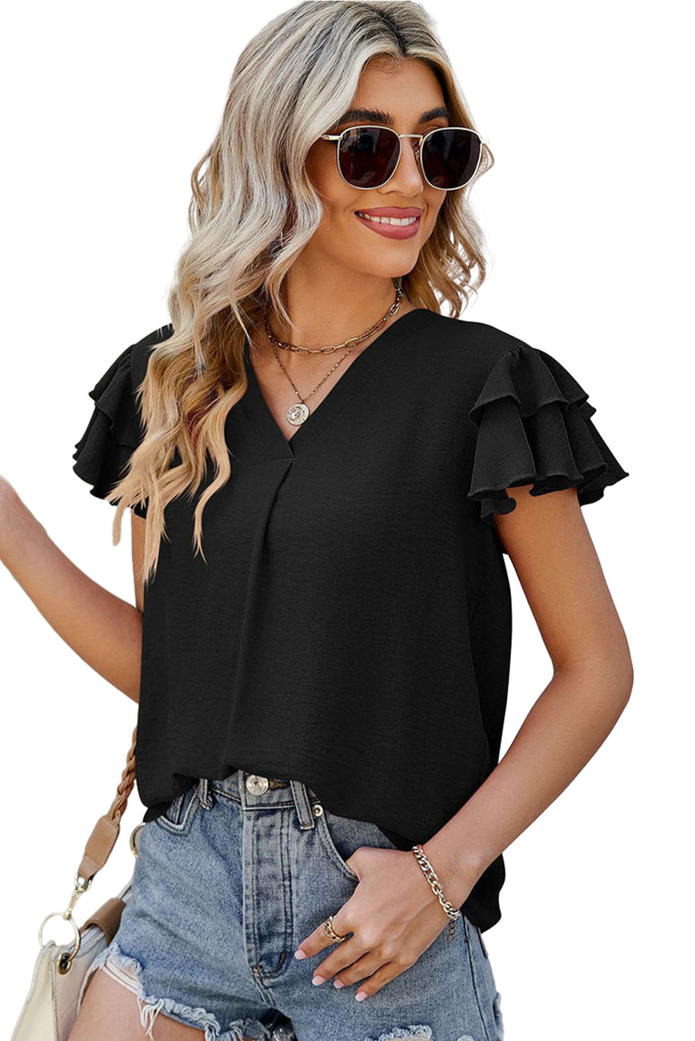 Black Solid Color V Neck Ruffle Short Sleeve BlouseMaterial:100%Polyester



		Achieve a graceful and elegant look with this plain blouse. 
	
	
		The V-neck design adds a touch of sexiness and femininity, while 