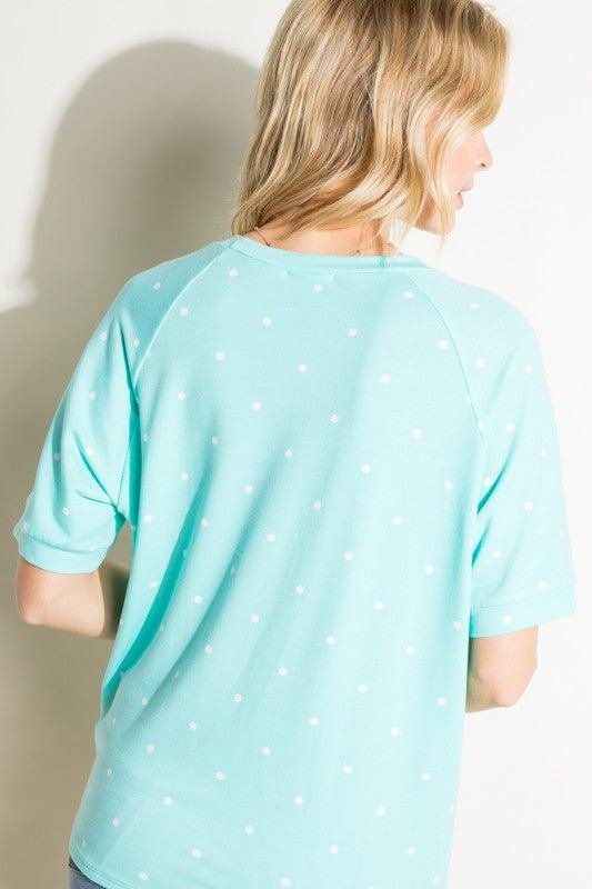 POLKA DOT FRENCH TERRY TOPPOLKA DOT FRENCH TERRY FRONT TIE BOTTOM SHORT SLEEVE TOP
Style: Casual
Print / Pattern: POLKA DOT 
Fit: Loose
Embellishment: FRONT TIE BOTTOM 
Neck Line: Round neck
