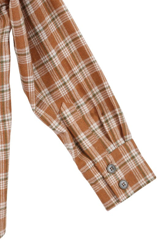 Autumn beige plaid shirts- Autumn beige plaid shirts, 7 buttons at center front and 2 buttons at each cuff, 1 pocket at left chest, shirt tail- Pattern type : plaid- Neck line : shirt collar