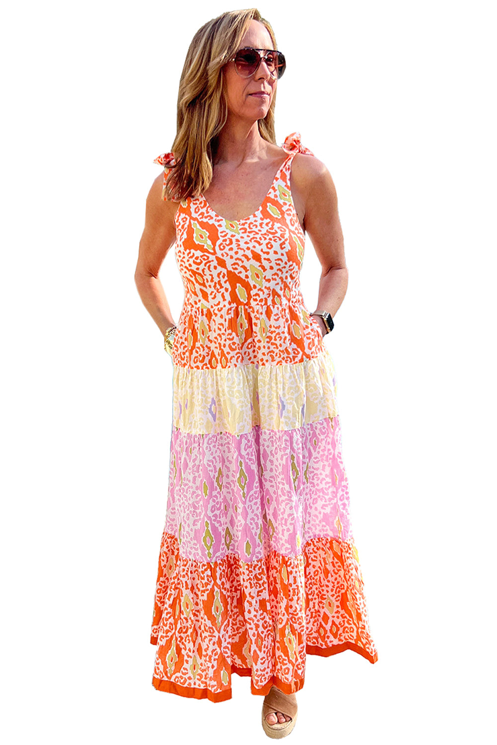 Orange Knotted Straps Leopard Colorblock Tiered DressMaterial:100%Polyester

• Embrace the vibrant energy of orange in this striking tiered dress, perfect for adding a pop of color to your wardrobe. 
• The knotted st