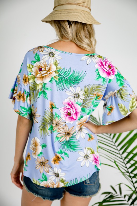 FLORAL RUFFLE SLEEVE TIE BOTTOM TOPFLORAL JERSEY RUFFLE SHORT SLEEVE FRONT TIE BOTTOM ROUND NECK TOP95% RAYON, 5% SPANDEX MADE IN USAS/M/L 2-2-2
Style: Casual
Print / Pattern: FLORAL
Fit: Loose
Embell