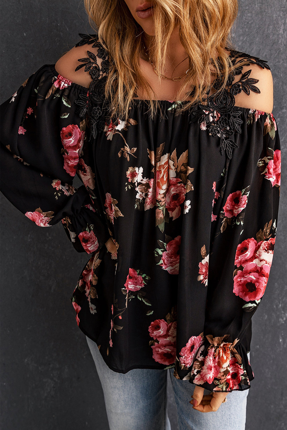 Black Floral Print Lace Loose Off Shoulder BlouseMaterial:100%Polyester



		The cold shoulder
design makes this blouse much sexier than you think
	
	
		The sleekness and
silkiness touch gives endless comfor