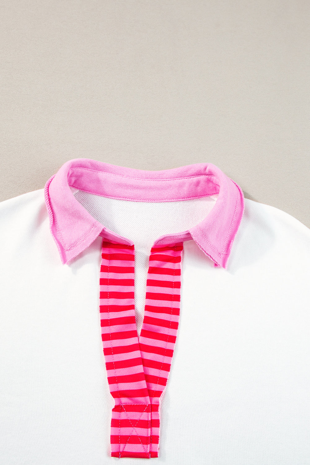 Pink Stripe Colorblock Sleeve Collared Mini DressMaterial:65%Polyester+35%Cotton

• The combination of pink and stripes adds a fun and trendy touch to your outfit.
• Embrace the relaxed vibes with the drop sleeve