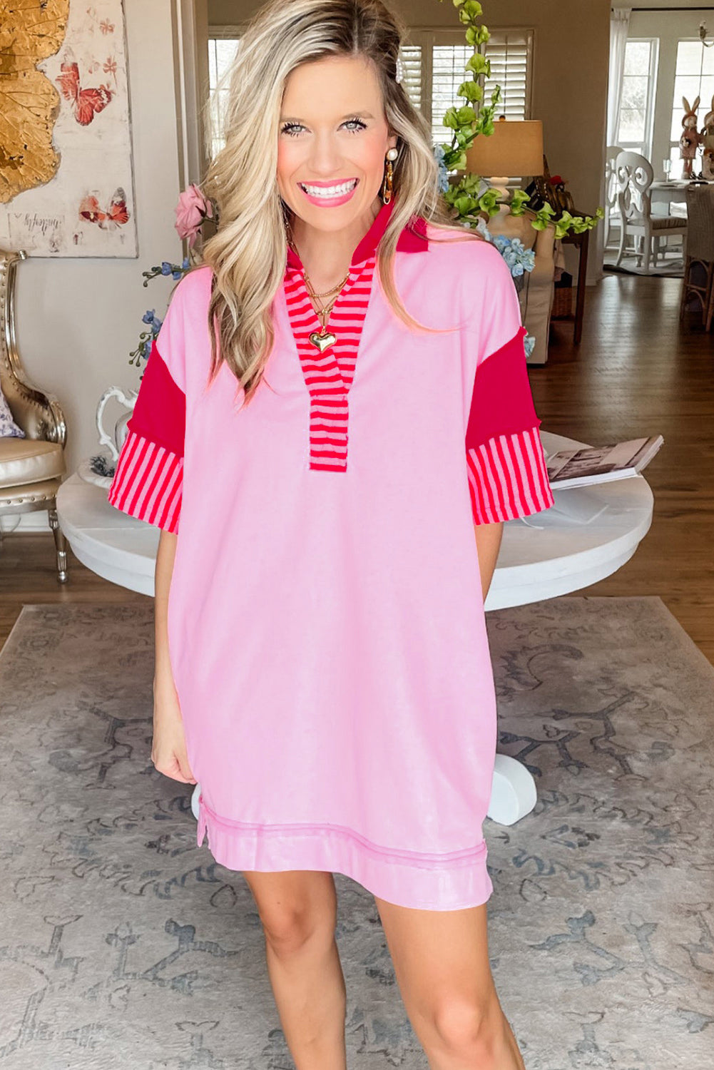 Pink Stripe Colorblock Sleeve Collared Mini DressMaterial:65%Polyester+35%Cotton

• The combination of pink and stripes adds a fun and trendy touch to your outfit.
• Embrace the relaxed vibes with the drop sleeve