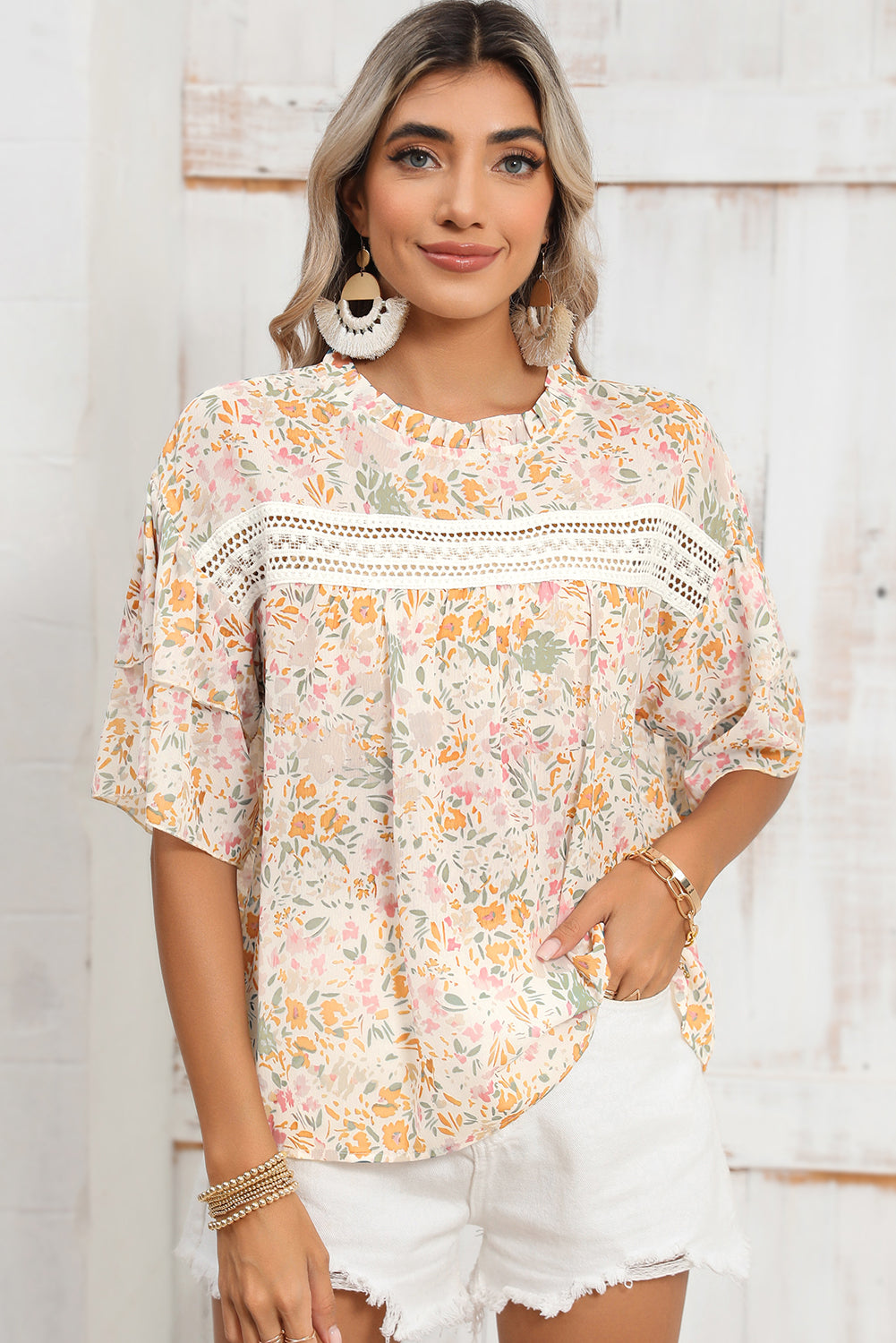 Multicolor Floral Print Wide Batwing Sleeves BlouseMaterial:100%Polyester



		The round neck design gives a classic touch to the blouse
	
	
		Wide ruffle sleeves make a statement and add volume
	
	
		Lace sp