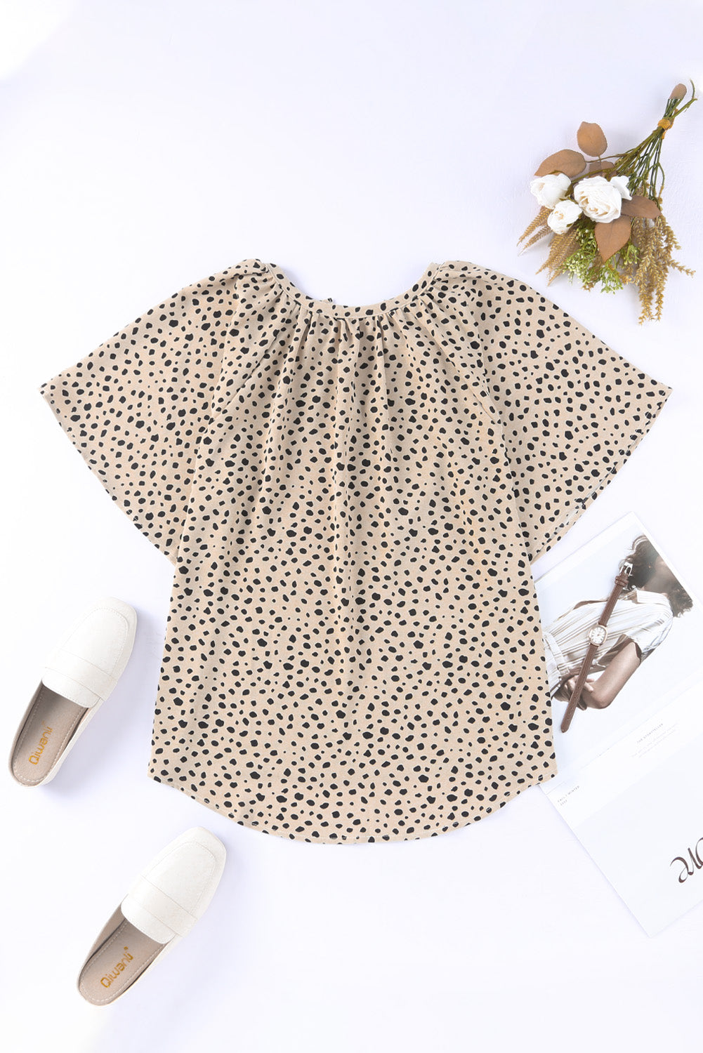 Cheetah Notch V Neck Casual Ruffle Sleeve BlouseMaterial:100%Polyester



		MOQ: From $39
	
	
		Dropshipping: Place orders at Shewin, and we will ship the merchandise directly to your customers. Our dropship 