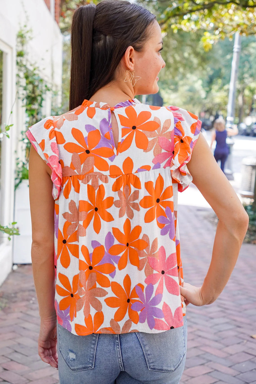 Orange Boho 60s Floral Print Ruffled Sleeve Smocked BlouseMaterial:100%Polyester



		Achieve a sweet and charming look with the floral blouse, designed to complement your style with a floral touch.
	
	
		The addition 