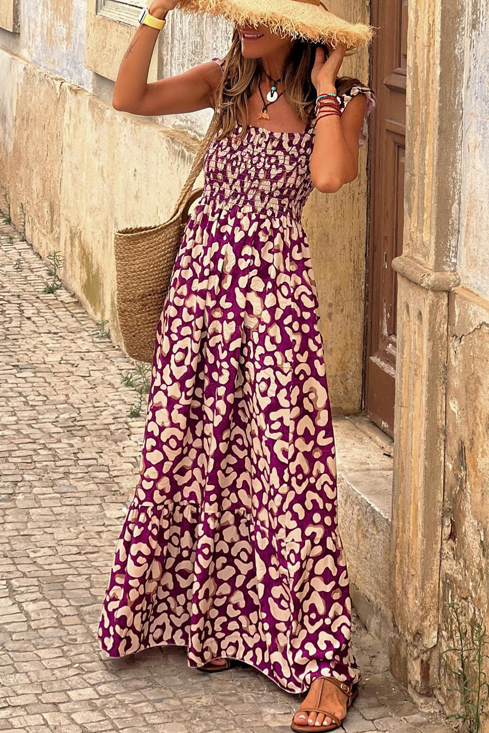 Rose Leopard Ruffle Straps Smocked High Waist Maxi DressMaterial:80%Viscose+20%Polyamide



		This dress with print is a fashionable choice for any occasion
	
	
		Its leopard print adds a trendy touch while the ruffl