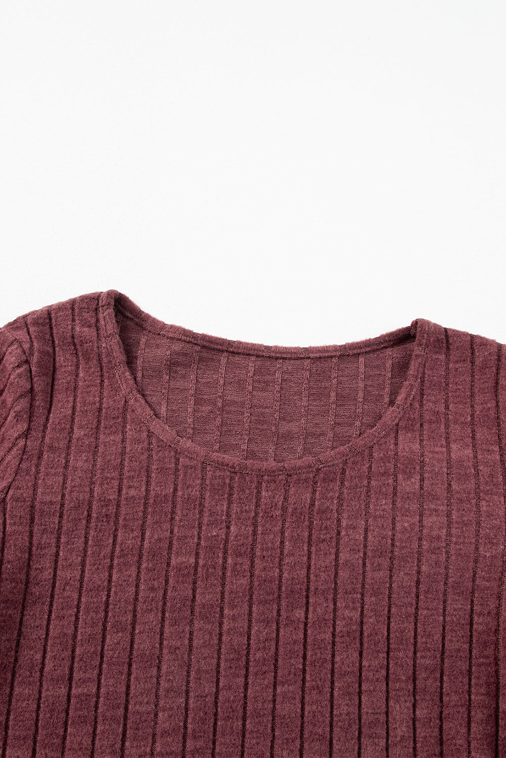 Camel Ribbed Bishop Sleeve Round Neck TopMaterial:95%POLYESTER+5%ELASTANE



		Elevate your daily style with this soft knitted top, perfect for everyday wear. 
	
	
		Crafted from high-quality fabric wi