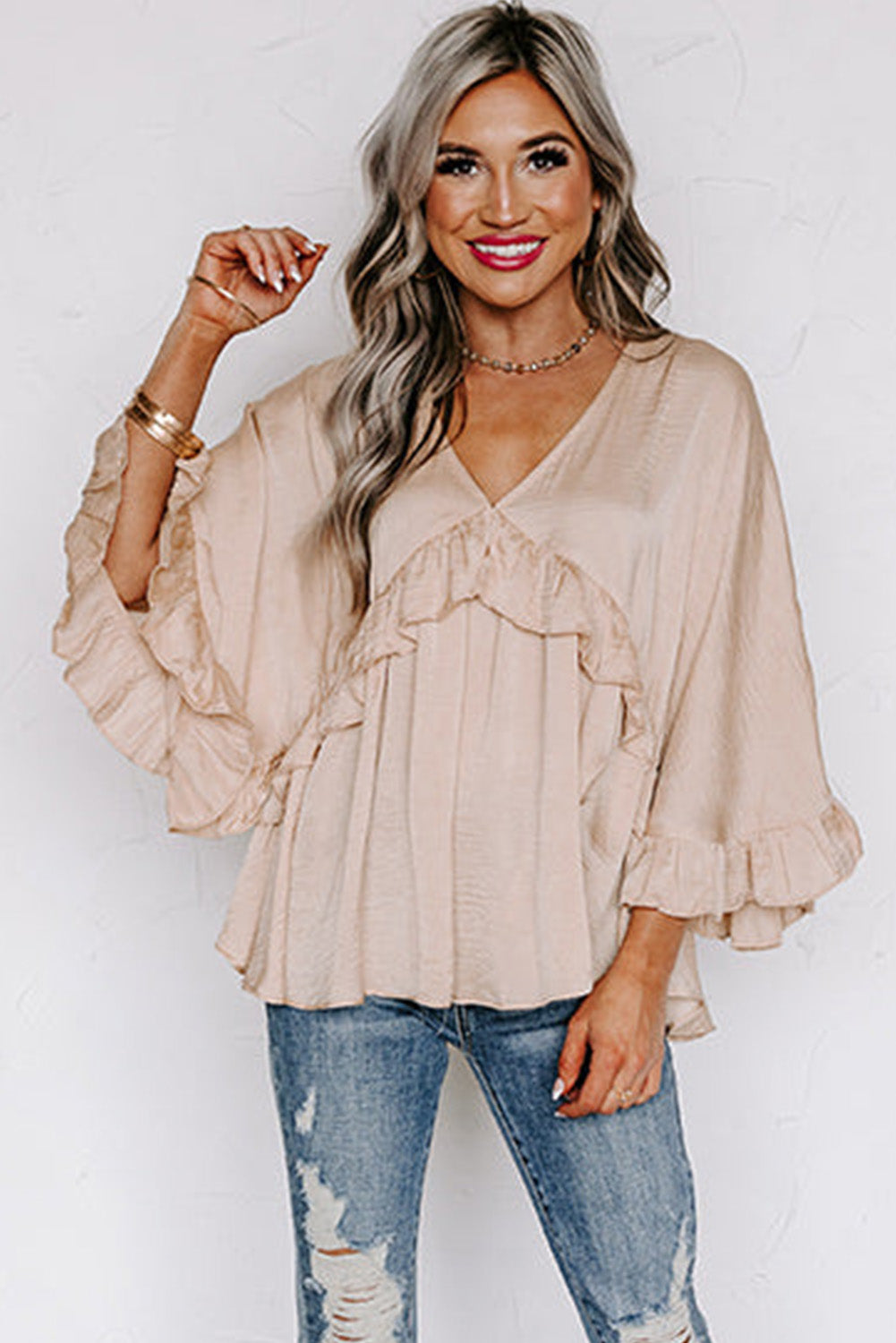 Apricot V Neck Draped Batwing Sleeve Ruffle TopMaterial:85%Viscose+10%Polyester+5%Elastane



		Elegant v-neckline accentuates collarbones
	
	
		Flowy draped fabric flatters all body types
	
	
		Batwing s