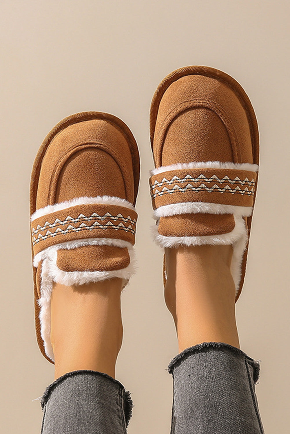 Chestnut Suede Wavy Striped Plush Lined Home SlippersThe plush lining ensures ultimate comfort and warmth during chilly evenings.
	
	
		Slip-on style for convenience and ease of wear, perfect for lounging around the