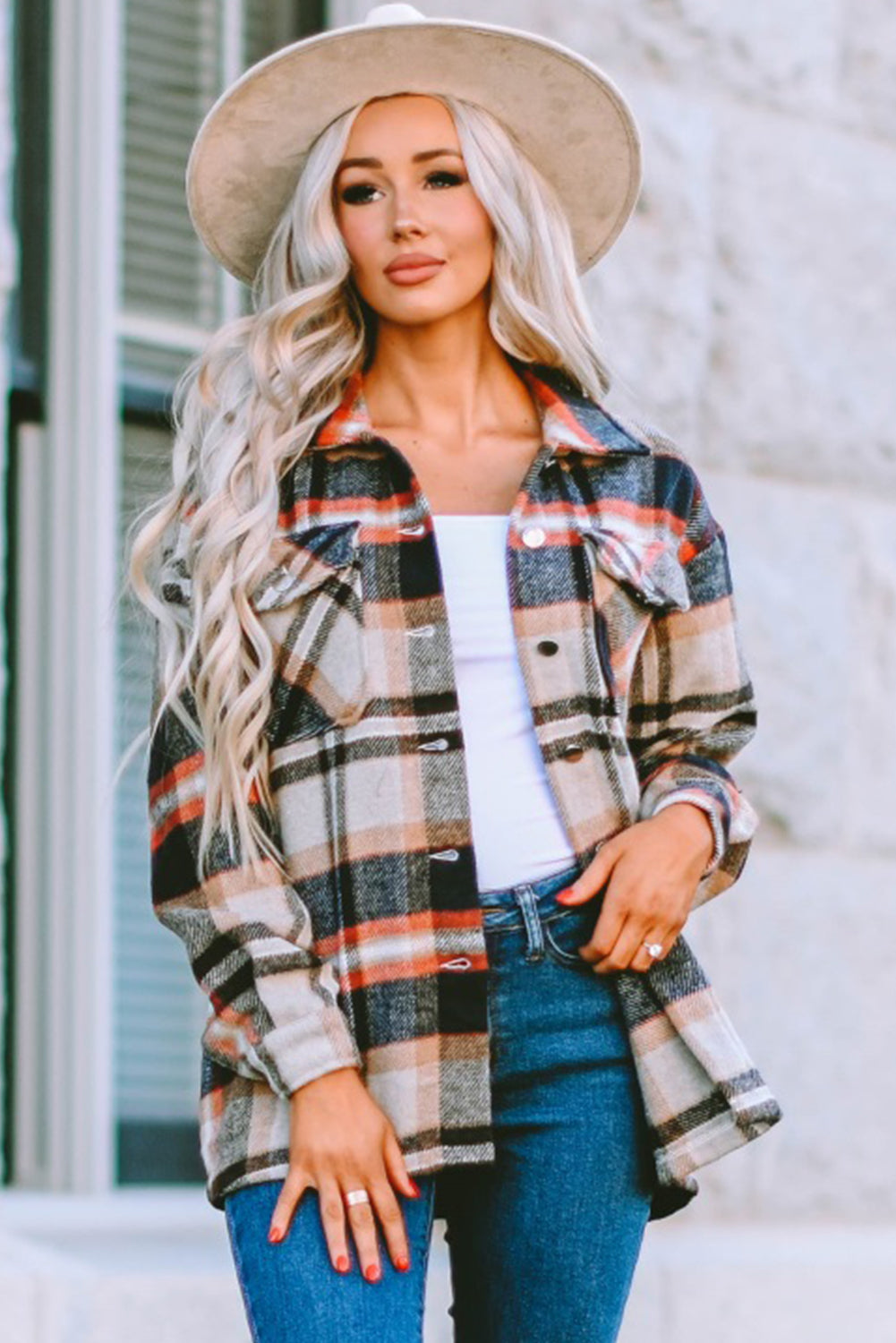 Khaki Plaid Print Casual Button Up Pocket ShacketMaterial:100%Polyester



		Sweet yet rugged plaid details adorn this cozy shirt
	
	
		Designed with a button front, long sleeves, large front pockets &amp; an 