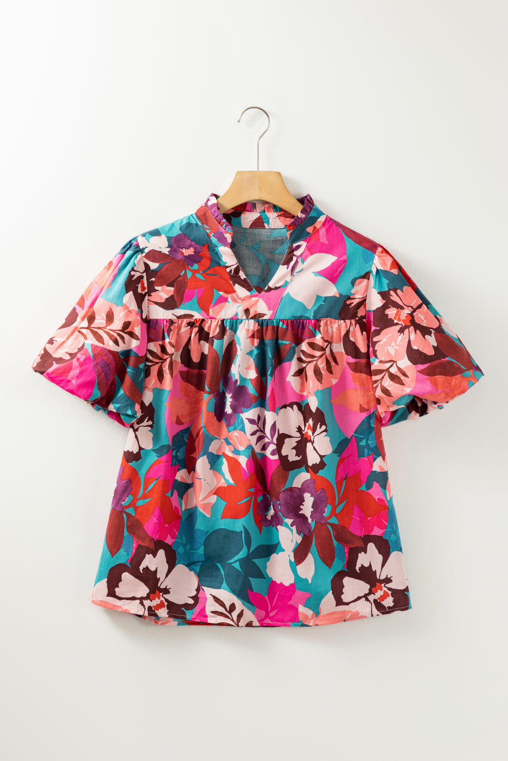 Rose Red Floral Print V Neck Lantern Sleeve BlouseMaterial:100%Cotton



		TThe floral print adds a feminine and romantic touch to the blouse, making it perfect for spring and summer seasons.
	
	
		The blouse i