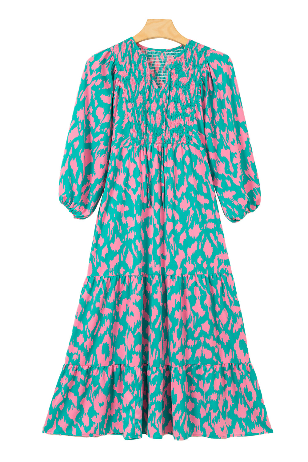 Green Abstract Print Puff Sleeve Smocked V Neck Maxi DressMaterial:100%Polyester

• Embrace the essence of nature in this maxi dress, featuring a V-neckline that accentuates your femininity with a smocked bodice for a flat