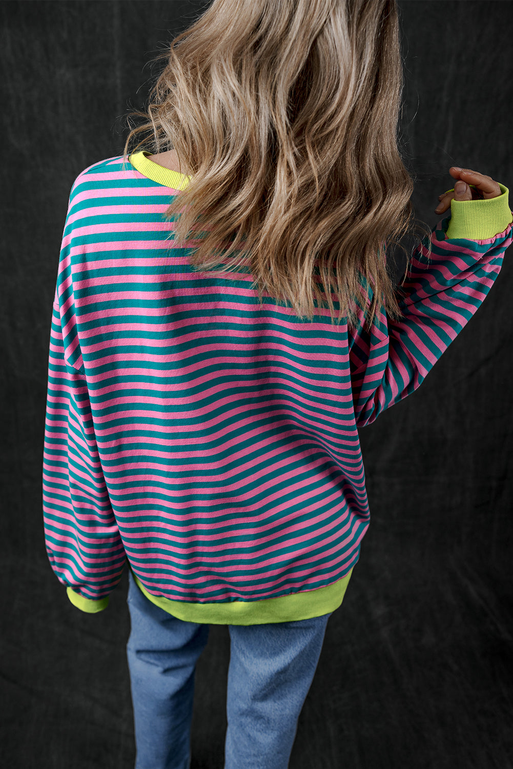 Green Stripe Funny Halloween Pumpkin Pattern Oversize SweatshirtMaterial:95%Cotton+5%Elastane

• Stand out this Halloween with the Green Stripe Funny Pumpkin  Oversize Sweatshirt, perfect for adding a touch of humor to your spoo