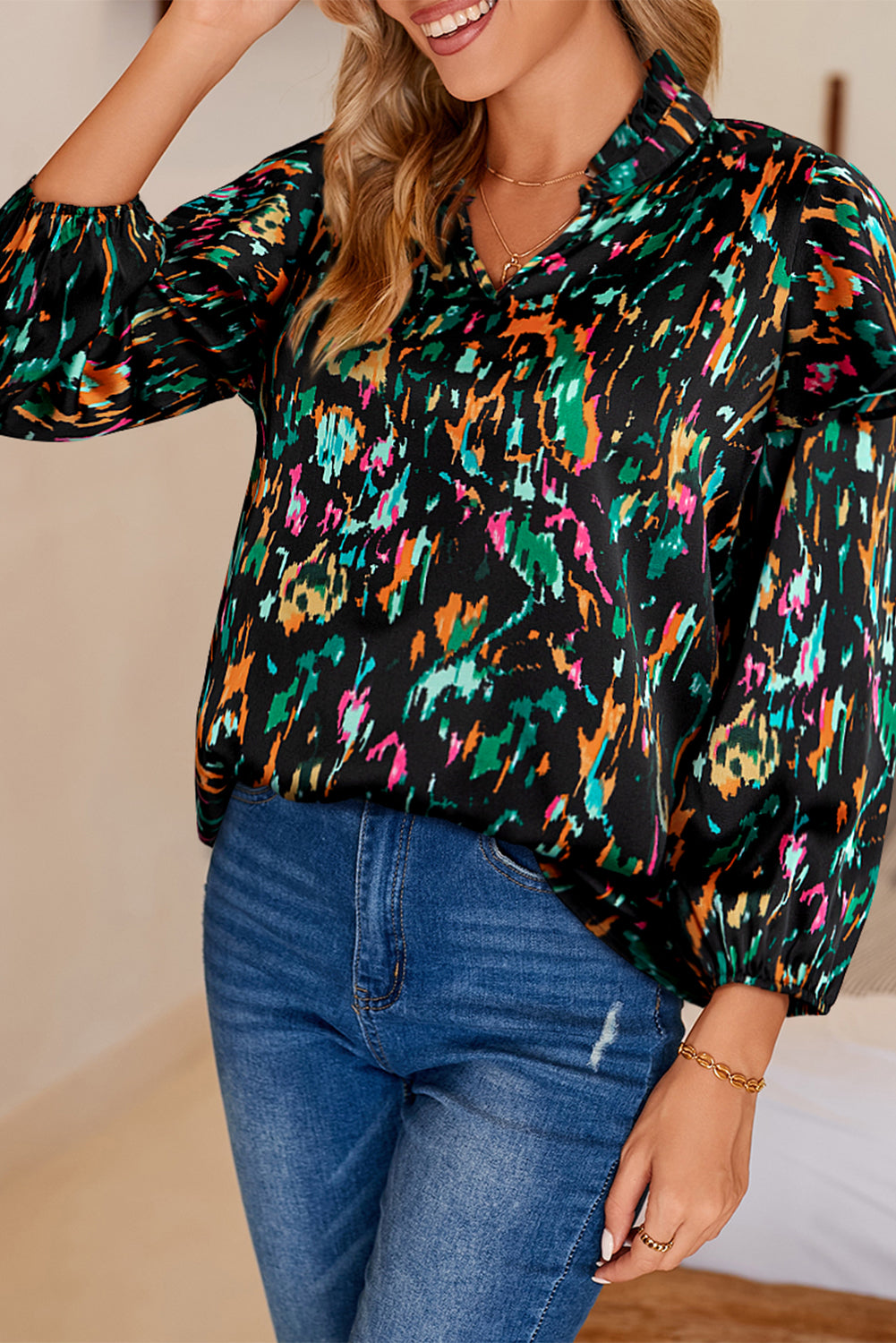 Multicolor Abstract Print 3/4 Puff Sleeve Ruffle BlouseMaterial:100%Polyester



		Elevate your style with this eye-catching multicolor abstract print blouse. 
	
	
		It's a well-received fashion choice. 
	
	
		Th