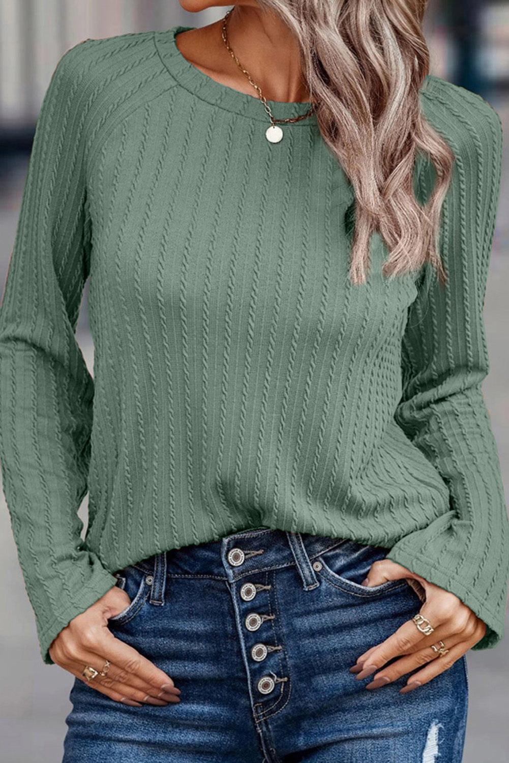 Pink Ribbed Round Neck Knit Long Sleeve TopMaterial:95%POLYESTER+5%ELASTANE



		The round neck design of the top offers a classic and timeless look, making it suitable for both casual and dressier occasion