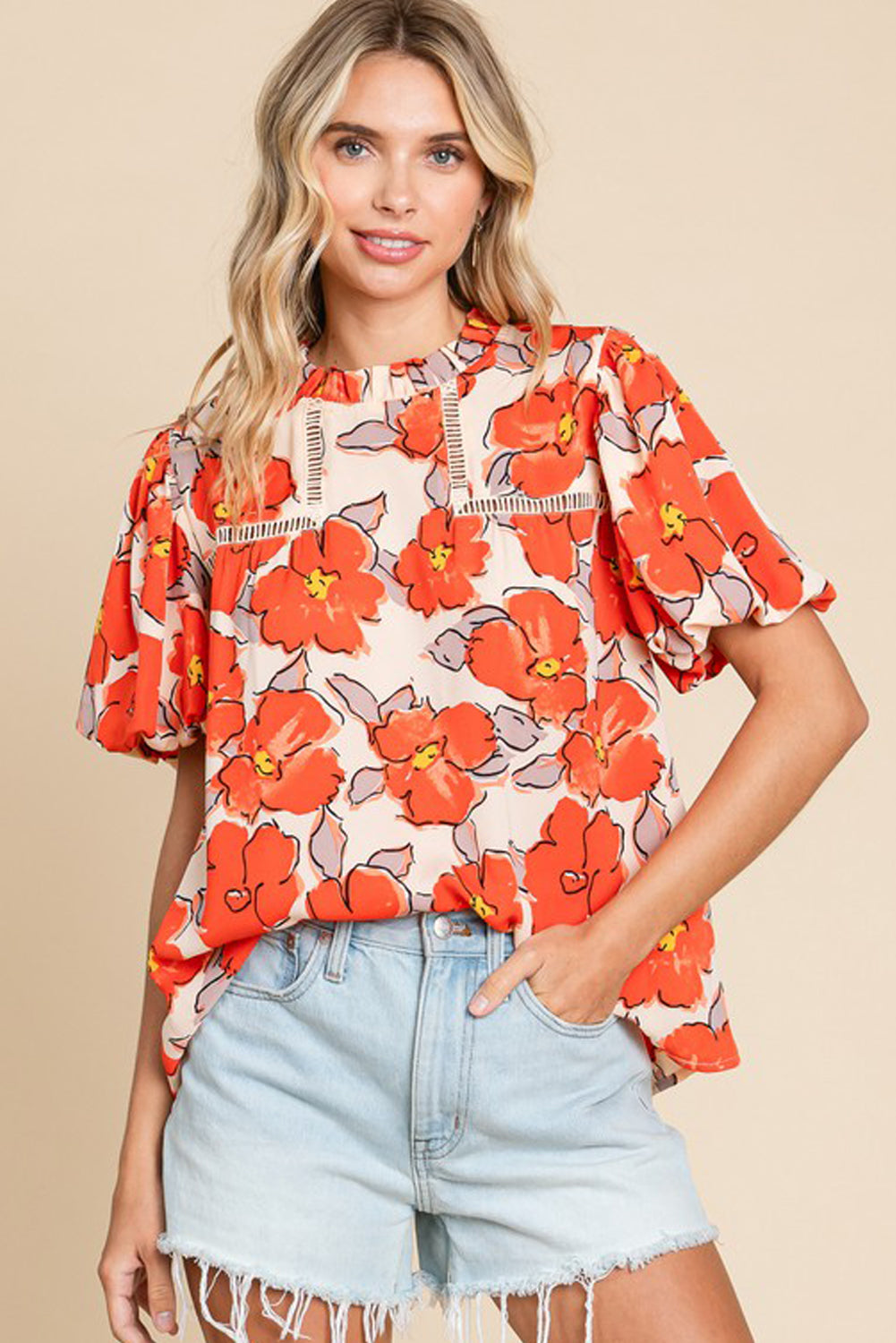 Orange Boho Floral Bubble Sleeve Frill Neck BlouseMaterial:100%Polyester



		The blouse features a beautiful floral print, adding a touch of nature and vibrancy to your outfit. 
	
	
		The bubble sleeves create