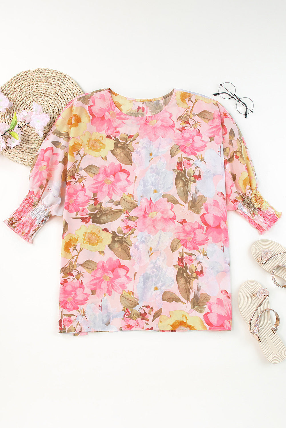 Pink Shirred Cuffs 3/4 Sleeve Loose Fit Floral BlouseMaterial:100%Polyester


	


		This pink floral blouse is the perfect blend of feminine and casual style. 
	
	
		It features a loose fit design with 3/4 sleev