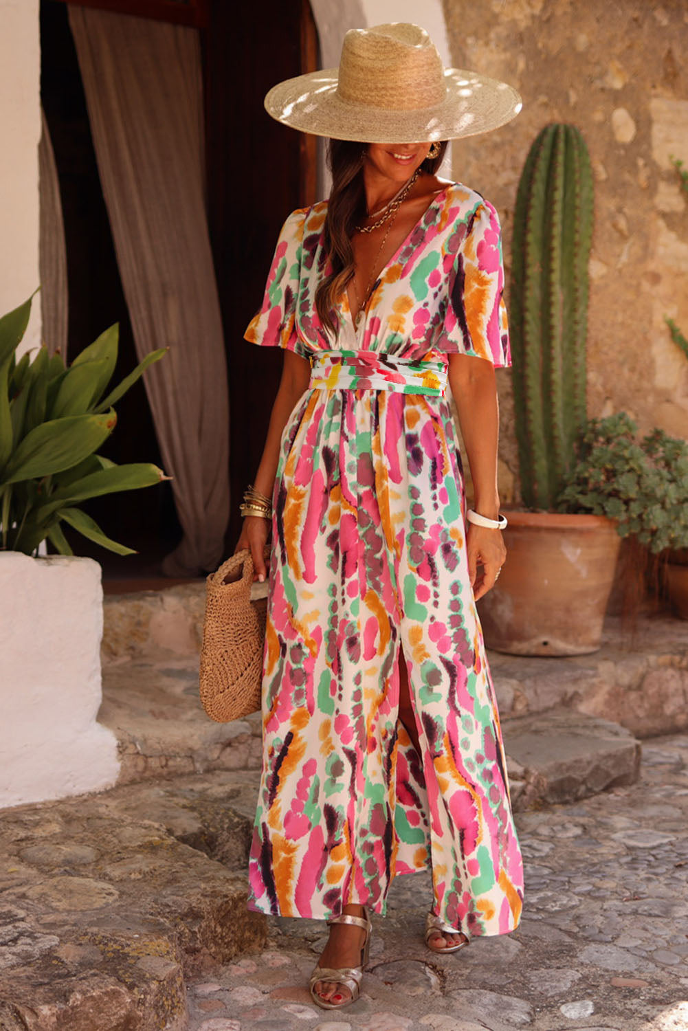 Pink Boho Tie Dye Print V Neck Side Split Maxi DressMaterial:100%Polyester



		The dress features a blend of vibrant colors, creating a unique and stylish look that's perfect for making a bold fashion statement.
	