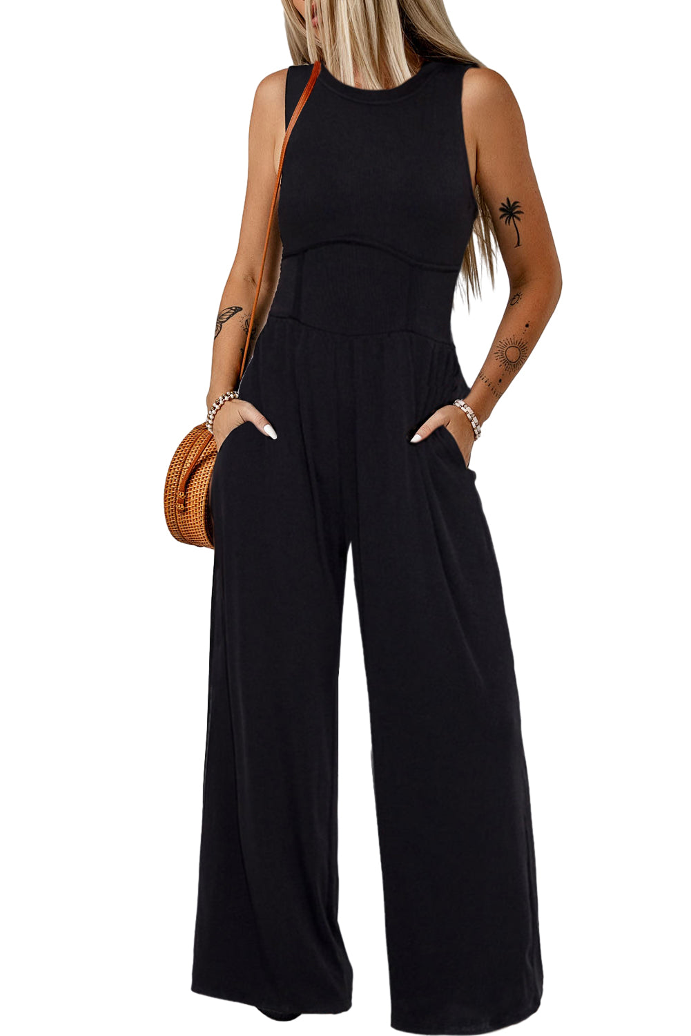 Blackish Green Sleeveless High Waist Wide Leg JumpsuitMaterial:93%Viscose+7%Elastane



		The jumpsuit features a sleeveless design, meaning it does not have sleeves and exposes the arms. 
	
	
		The jumpsuit has a 