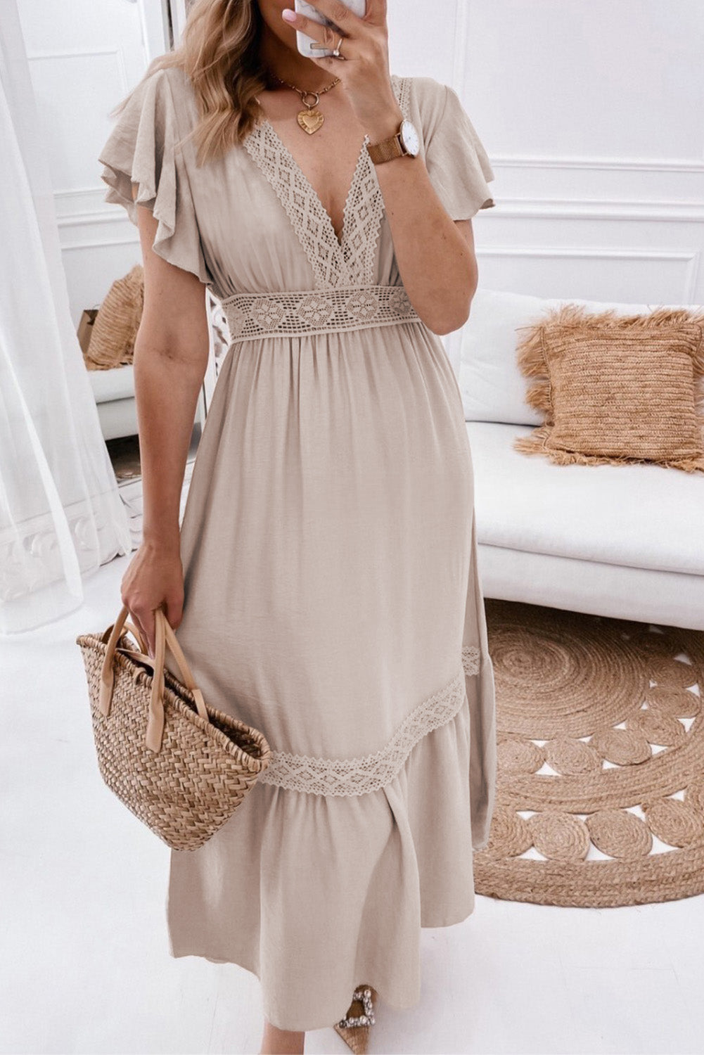 Oatmeal Lace V Neck Ruffled Sleeve Empire Waist DressMaterial:100%Polyester



		Delicate lace splicing details adorn the elegant dress, adding a romantic and feminine touch
	
	
		The high waist design of this dre