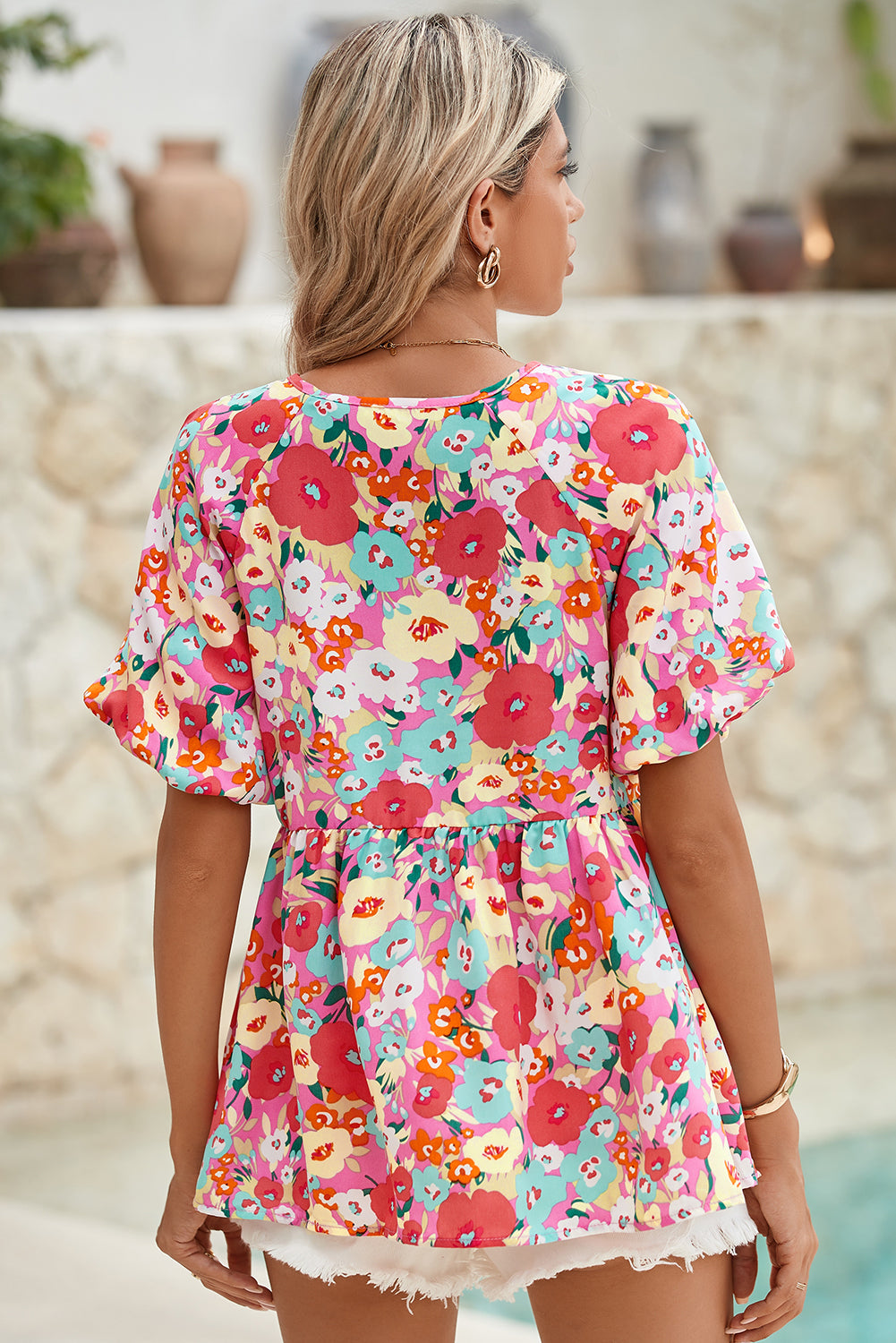 Multicolour Boho Floral Short Puff Sleeve Babydoll BlouseMaterial:100%Polyester



		This blouse features a chic boho vibes with charming floral print all over
	
	
		Short puff sleeves add a playful touch
	
	
		The