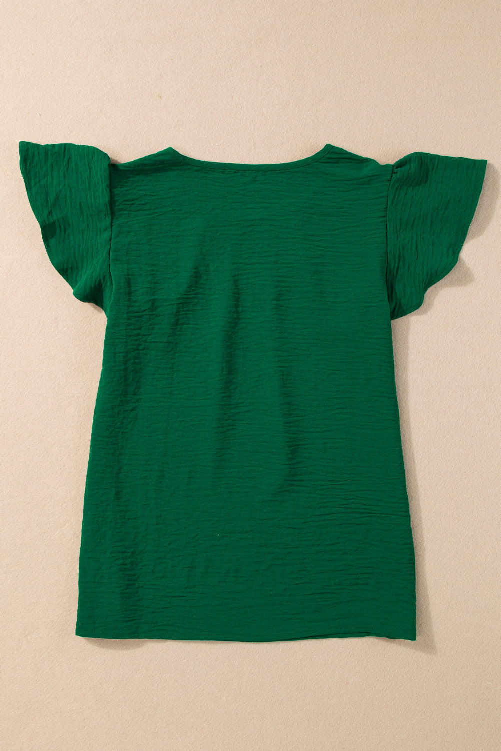 Dark Green Plain Textured Pleated Ruffle Sleeve BlouseMaterial:100%Polyester



		This blouse is crafted with a crinkle texture, providing a unique and fashionable element to elevate your look. 
	
	
		The solid col