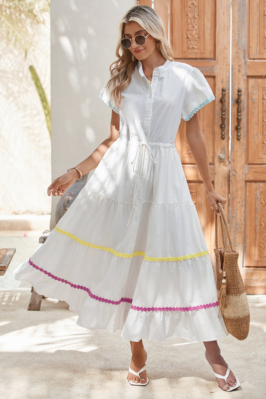 White High Waist Short Sleeve Tiered Shirt DressMaterial:100%Cotton



		The dress features a stylish and feminine design with delicate applique details, adding a touch of elegance to your outfit.
	
	
		Made 