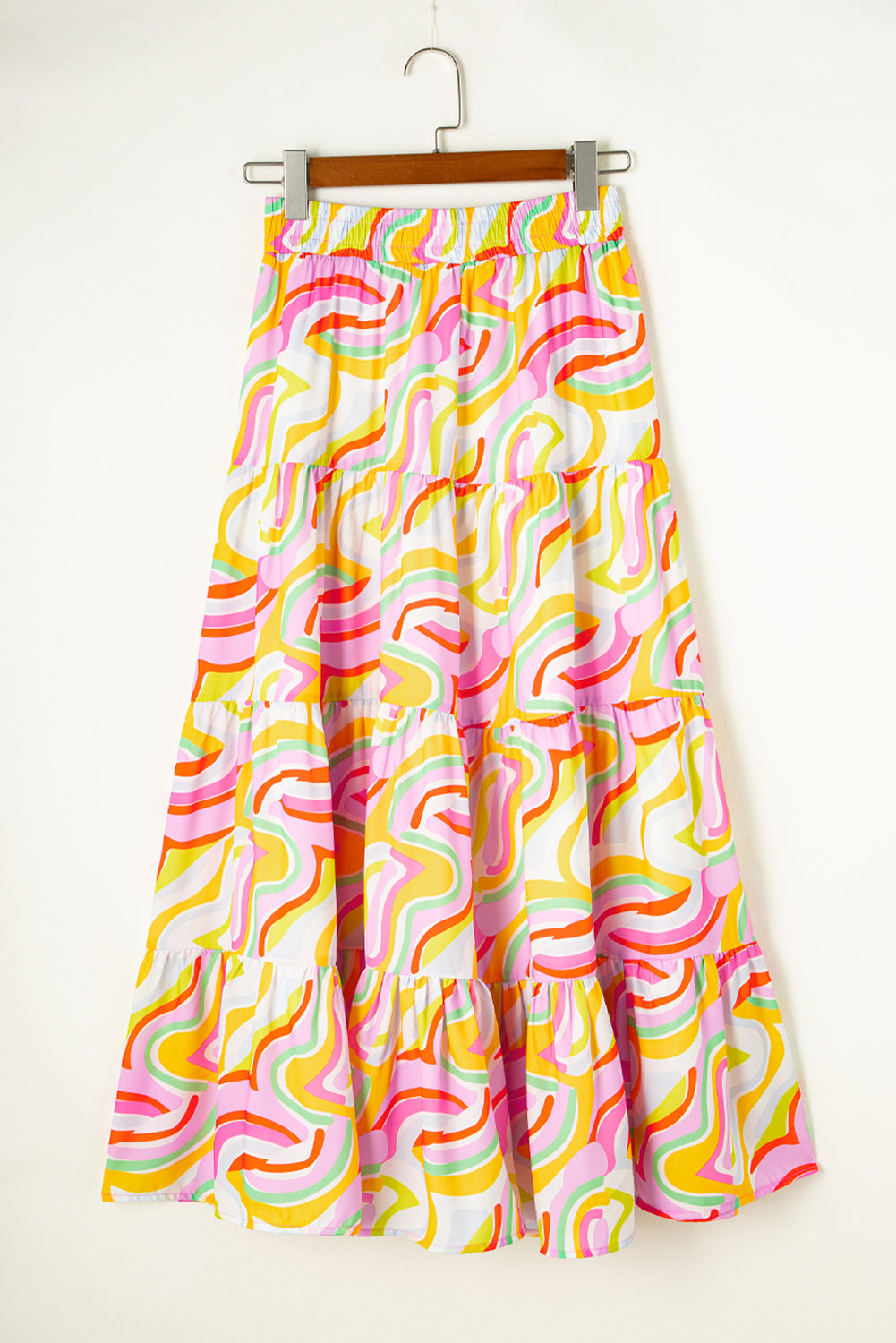 Pink Bohemian Abstract Print Tiered Maxi SkirtMaterial:100%Polyester

• Embrace bohemian vibes with our maxi skirt, perfect for adding a touch of whimsy to your summer wardrobe.
• The intricate abstract print 