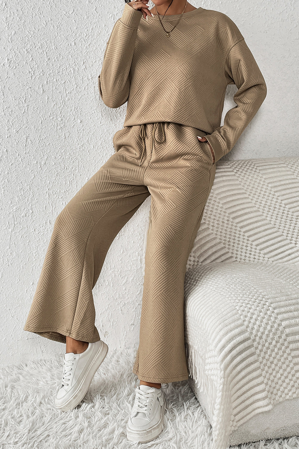 Red Dahlia Textured Loose Slouchy Long Sleeve Top and Pants SetMaterial:95%POLYESTER+5%ELASTANE



		Our Gray Textured Loose Slouchy Long Sleeve Top and Pants Set, a comfortable and stylish ensemble that is perfect for loungin