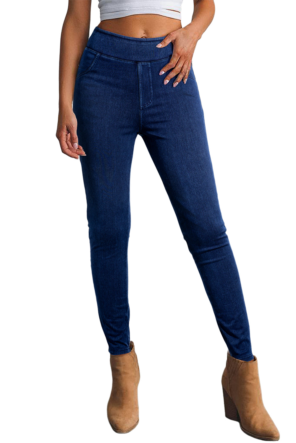 Ashleigh Casual Blue Back Pocket Stretchy Denim LeggingsMaterial:47%Polyester+42%Cotton+11%Elastane

• Stay stylish and comfortable all day in these Black Back Pocket Stretchy Denim Casual Leggings, perfect for daily wea