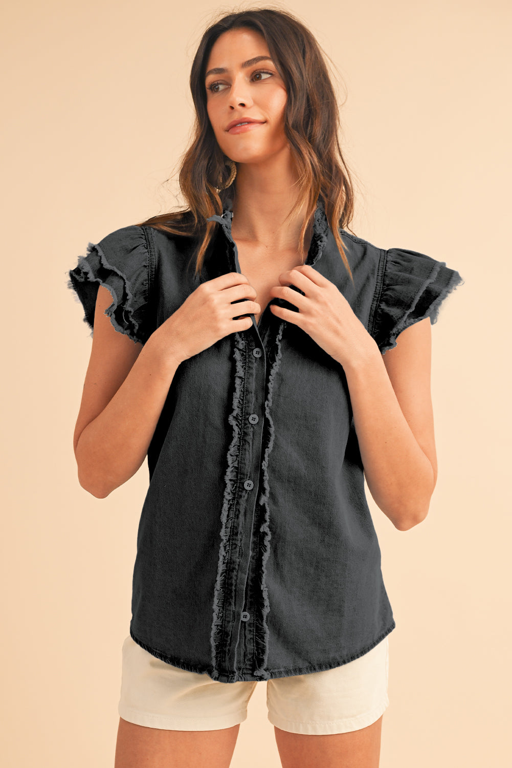 Beau Blue Button Front Ruffled Flutter Frayed Denim TopMaterial:100%Cotton



		The ruffled flutter sleeves create a playful and flirty look, adding movement and charm to the overall design.
	
	
		The frayed detaili