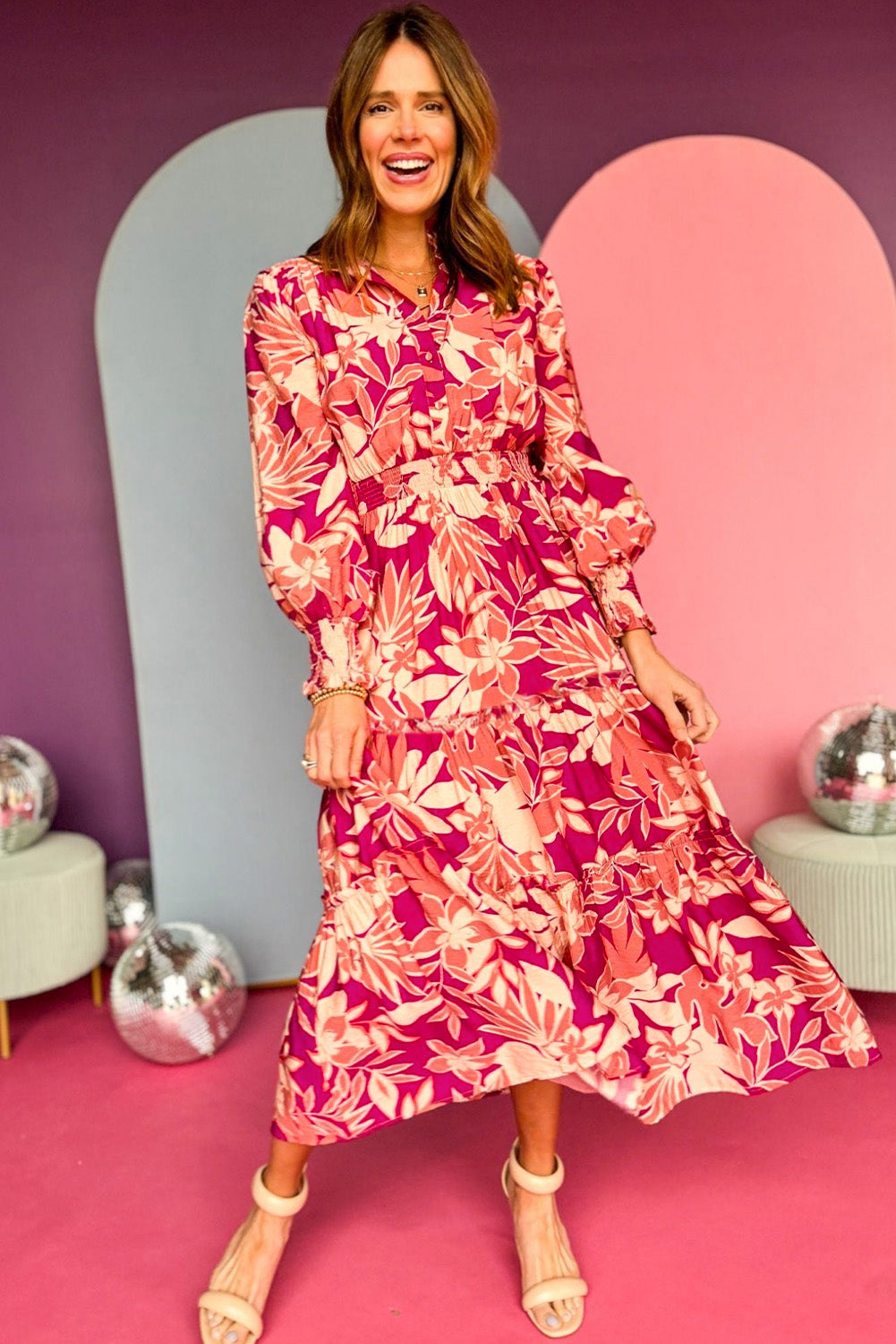 Rose Floral Print Buttoned Smocked High Waist Maxi DressMaterial:100%Cotton

• Embrace elegance with the dress, featuring a charming rose print that adds a touch of romance to your wardrobe.
• The high waist design of t