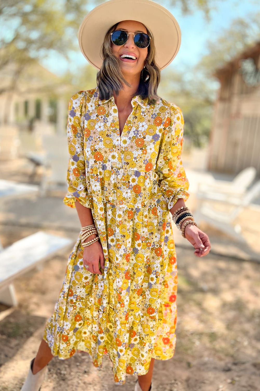 Multicolor Boho Floral Collared Long Sleeve DressMaterial:100%Polyester


	


		The dress is a whimsical and free-spirited dress that showcases a beautiful array of multicolor floral patterns.
	
	
		The coll