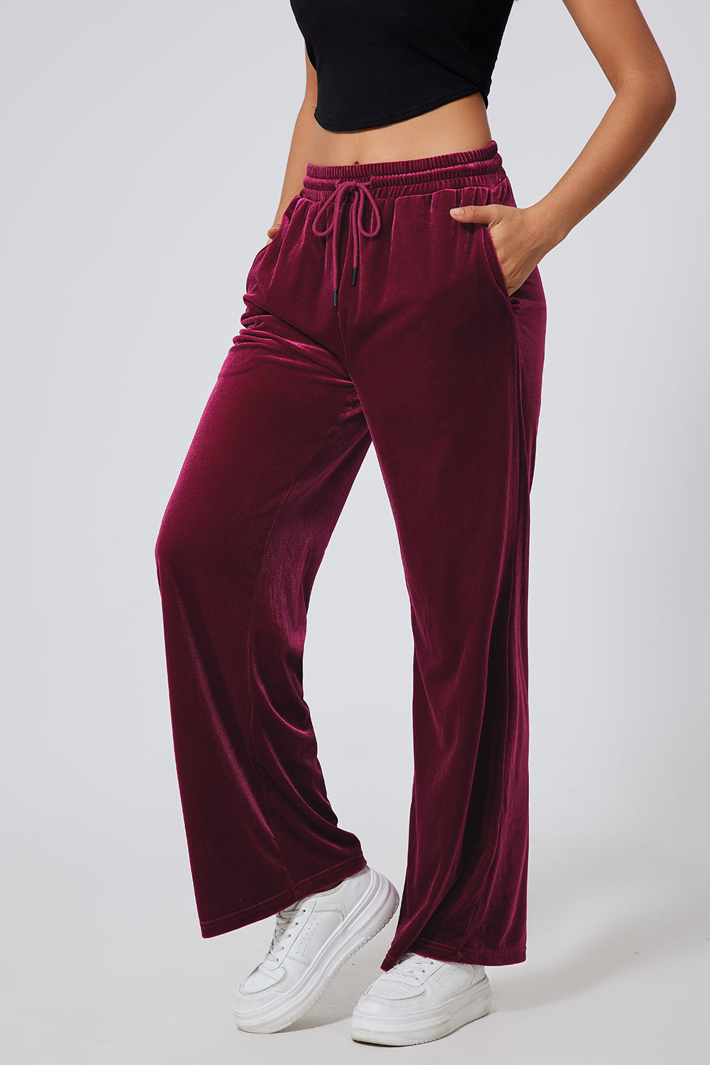 Burgundy Solid Drawstring Waist Wide Leg PantsMaterial:95%Polyester+5%Elastane

• Luxurious burgundy color adds a touch of sophistication to these wide-leg pants, suitable for both casual outings and formal eve