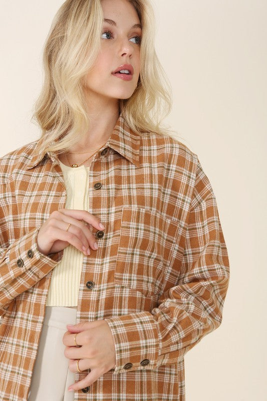 Autumn beige plaid shirts- Autumn beige plaid shirts, 7 buttons at center front and 2 buttons at each cuff, 1 pocket at left chest, shirt tail- Pattern type : plaid- Neck line : shirt collar